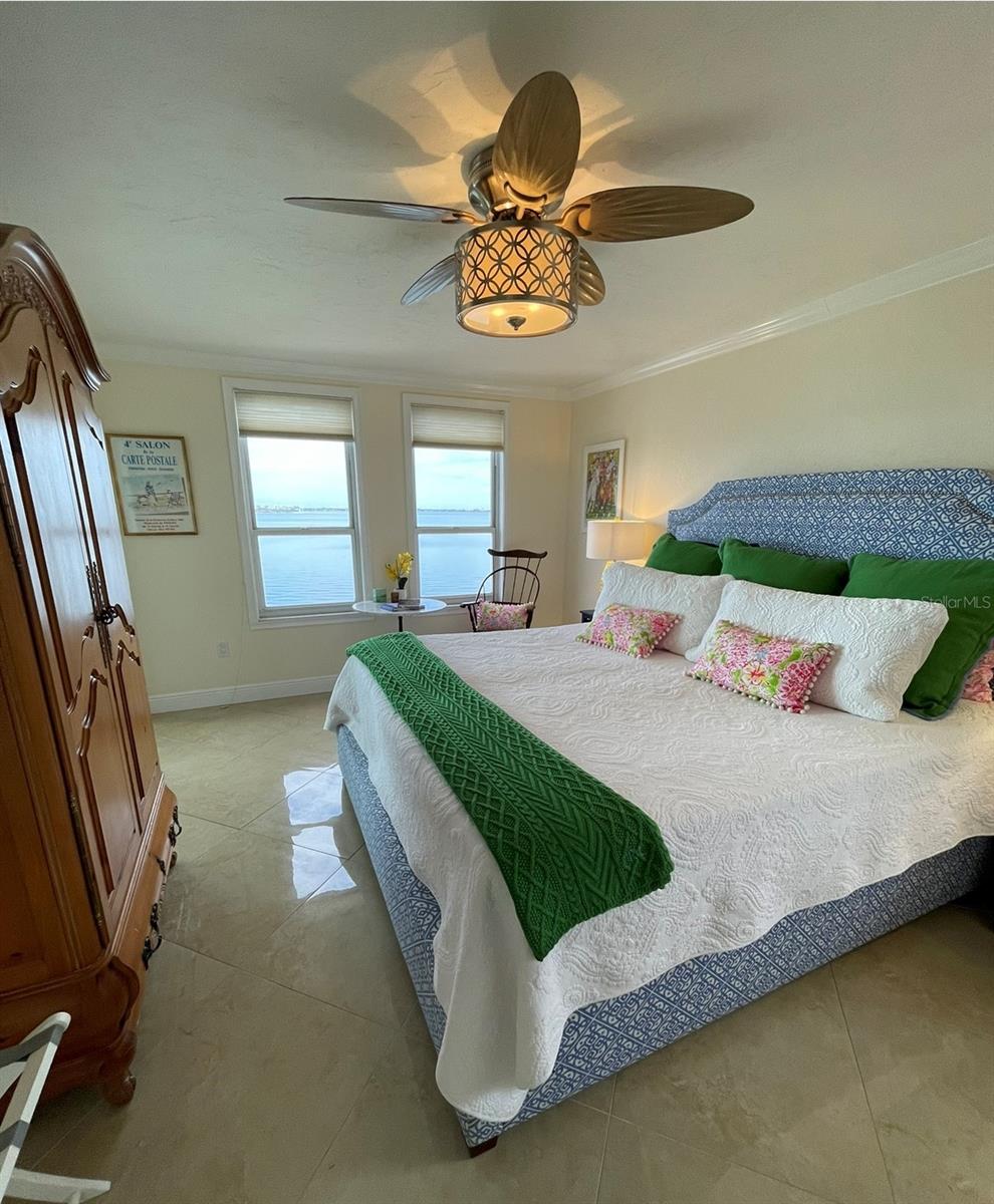 LE CHATEAU - Residential Lease