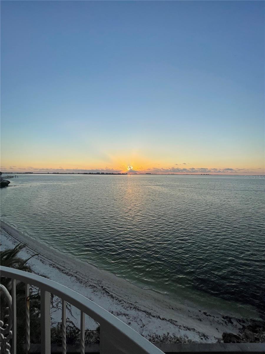 LE CHATEAU - Residential Lease