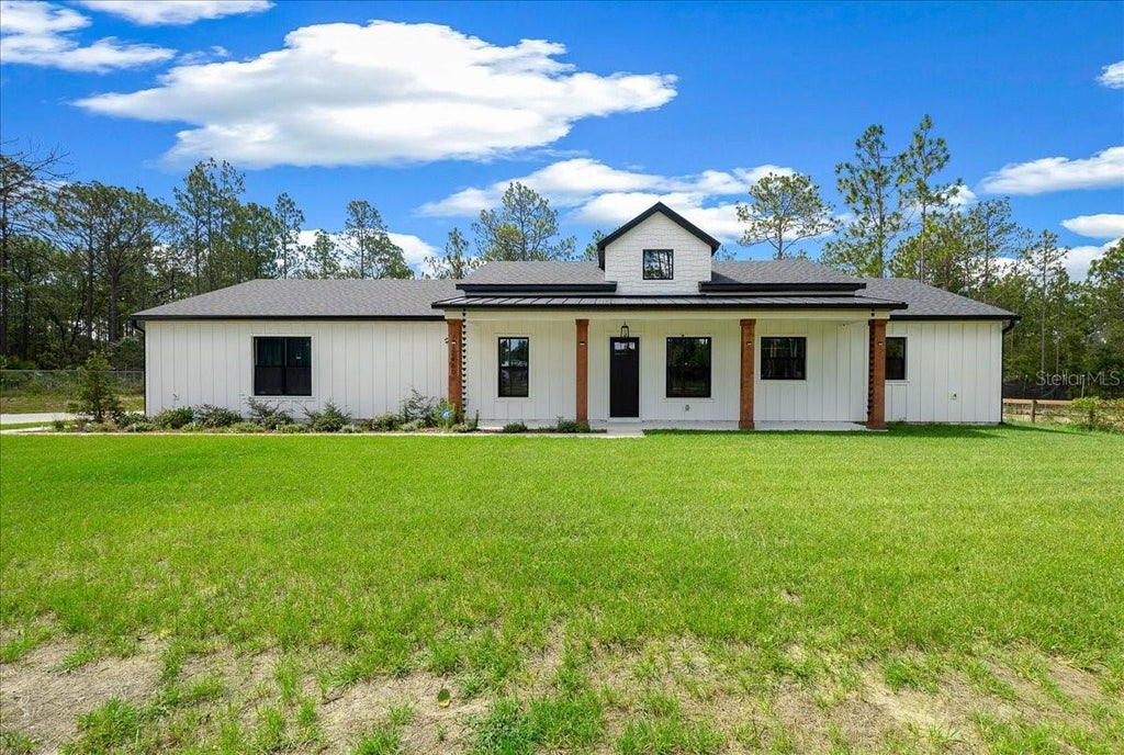 Photo of 12460 SW 48th Lane Road, Ocala, FL 34481 (MLS # OM727228)