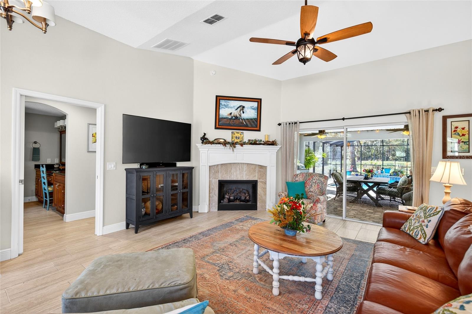 FOX GROVE FARMS - Residential