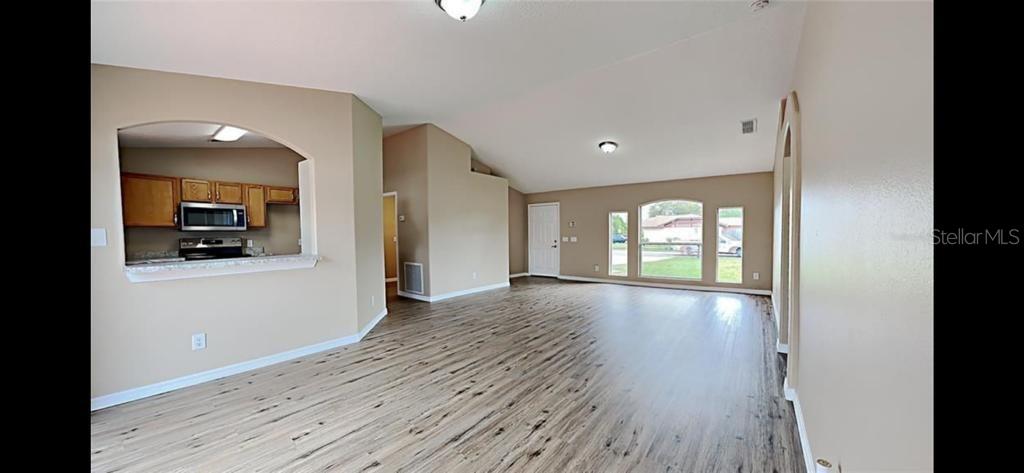 DELTONA LAKES - Residential