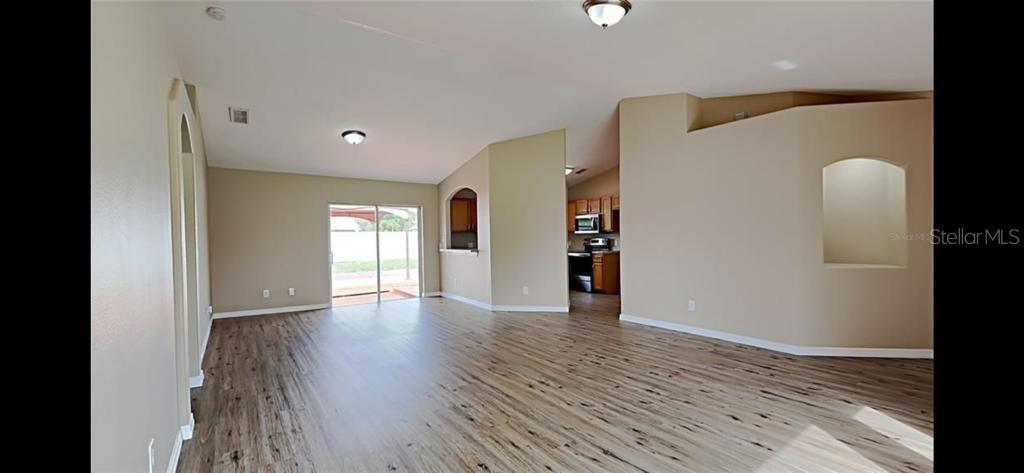DELTONA LAKES - Residential