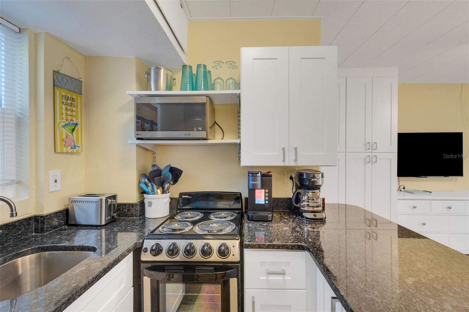 TROPIC TERRACE APT - Residential