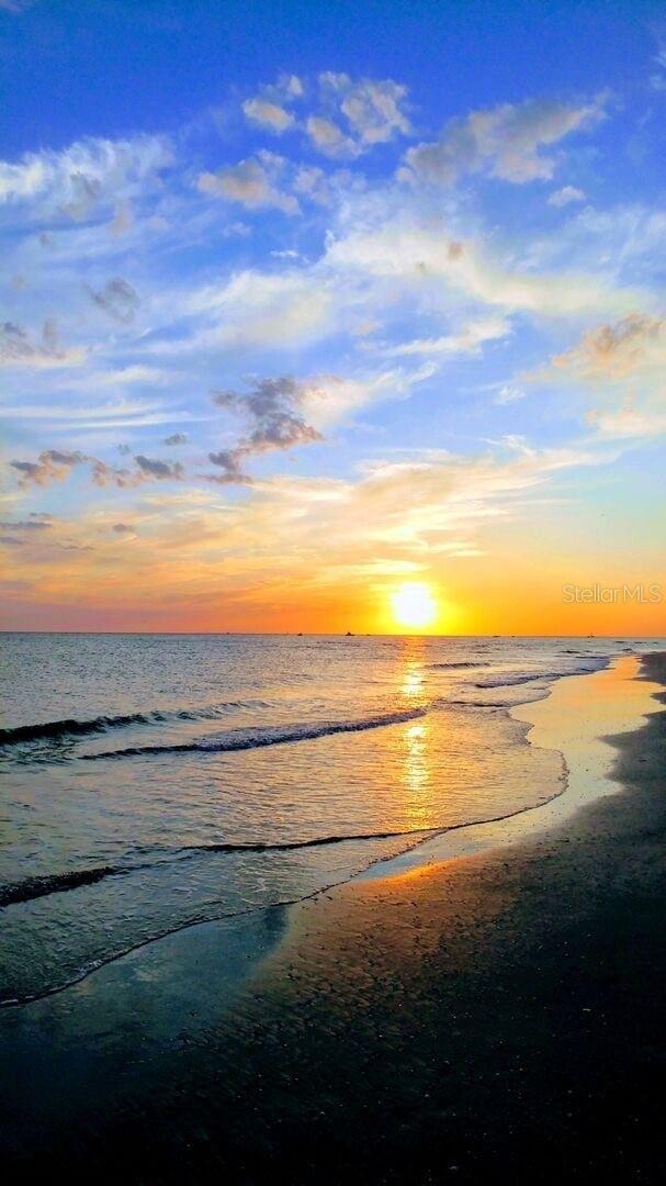 TROPIC TERRACE APT - Residential