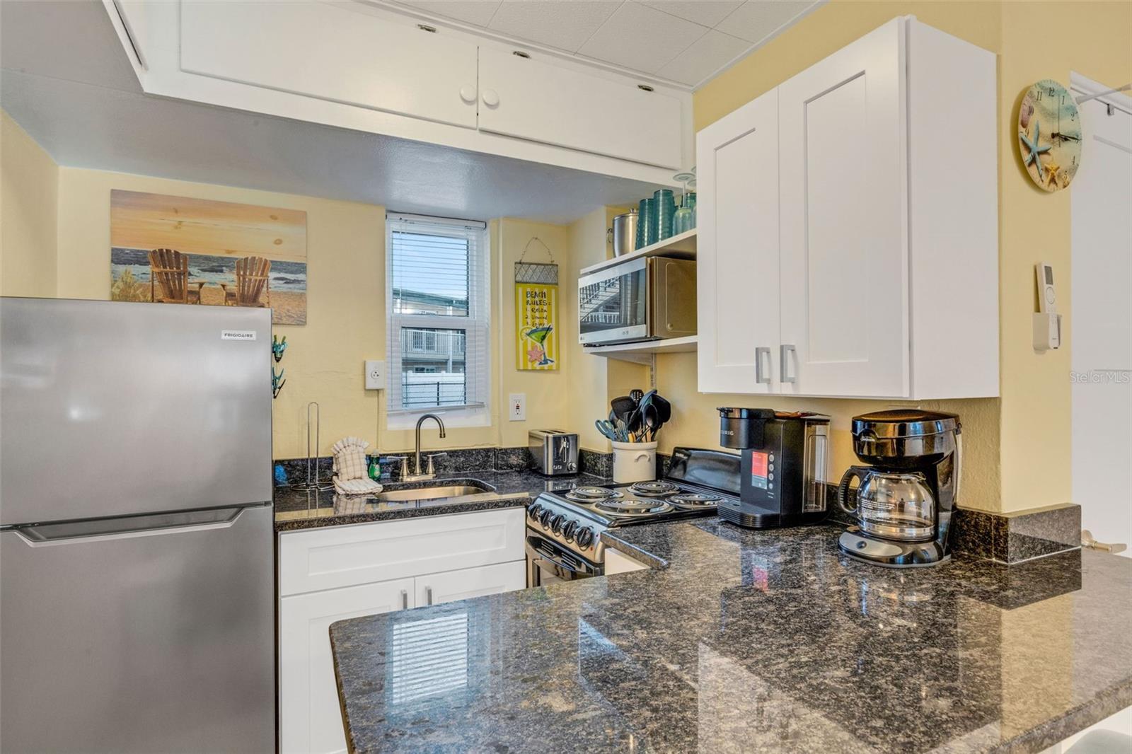 TROPIC TERRACE APT - Residential