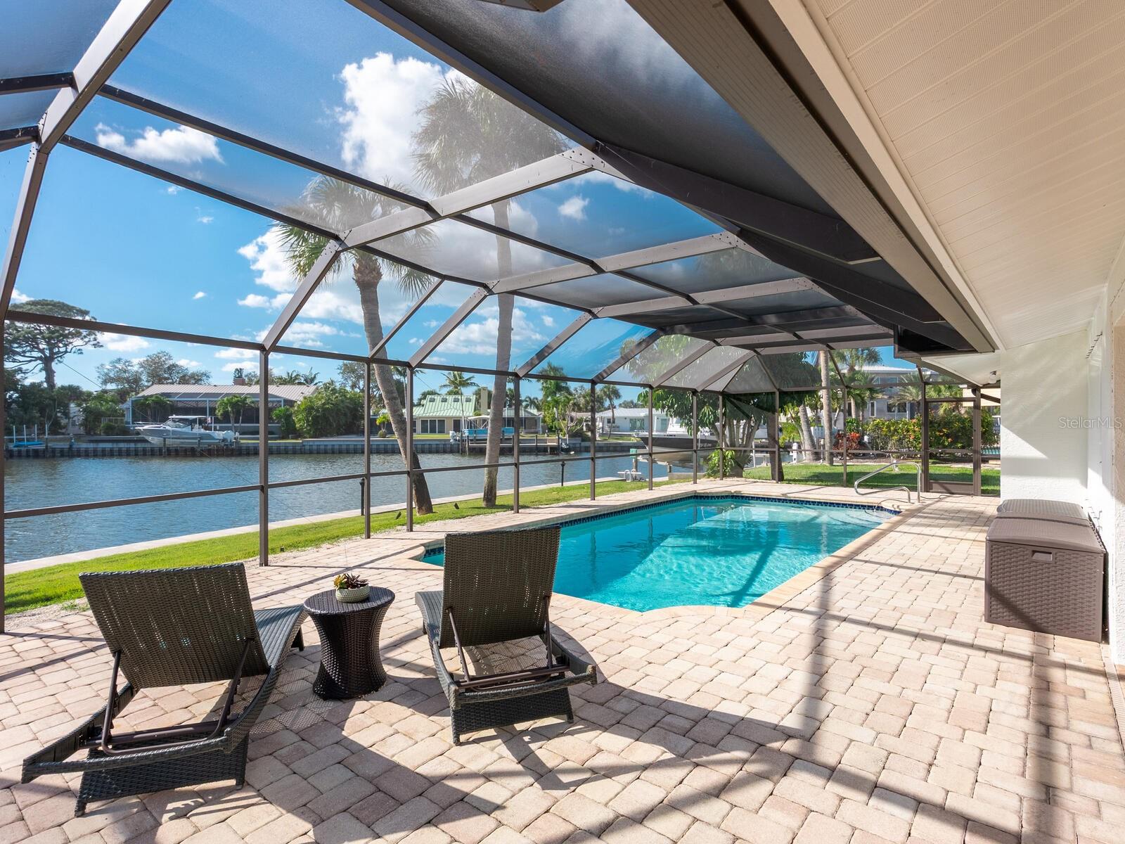 SIESTA ISLES UNIT 4 - Residential