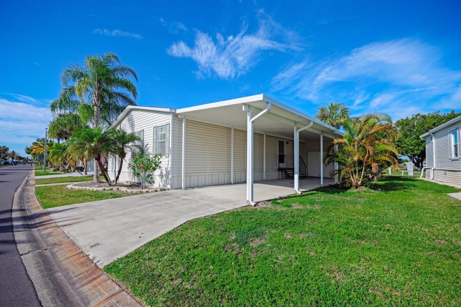 MAPLE LEAF ESTATES - Residential