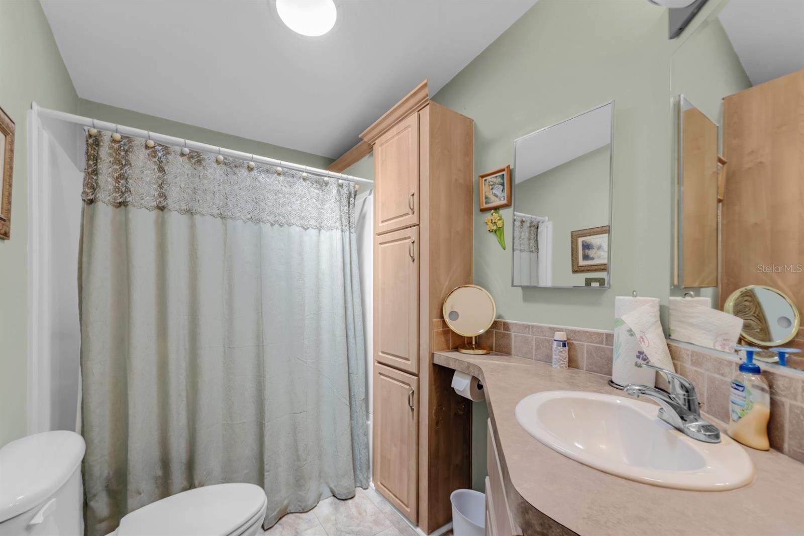 MAPLE LEAF ESTATES - Residential