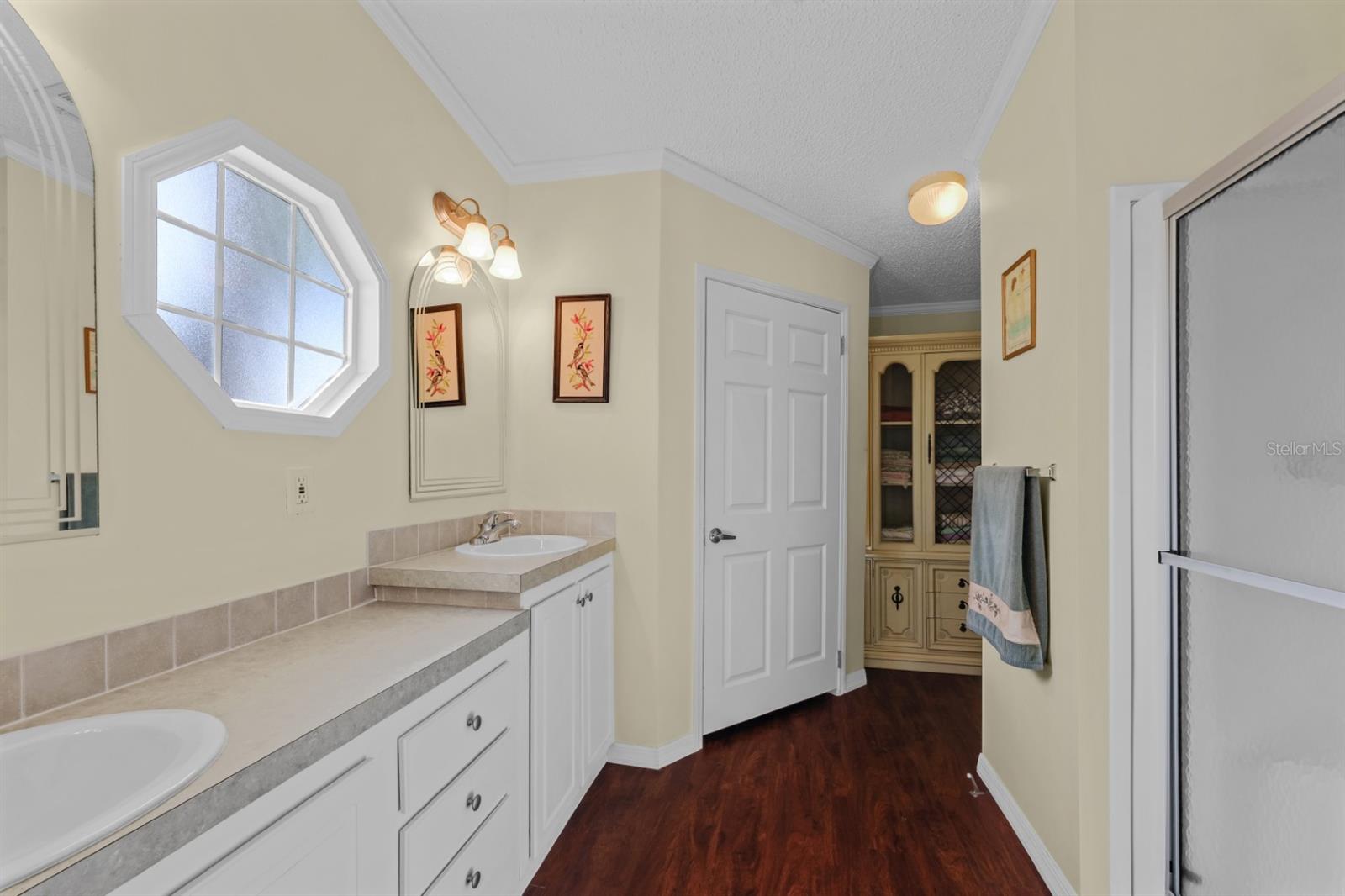 MAPLE LEAF ESTATES - Residential