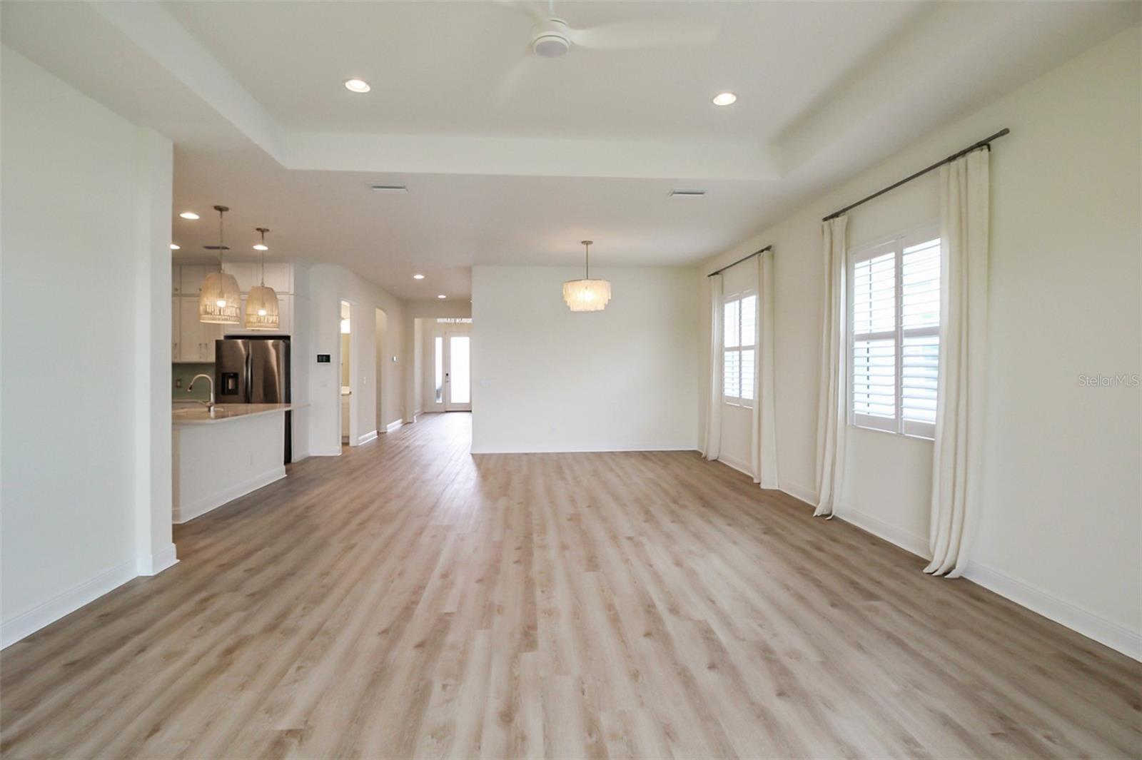 WATERCOLOR PLACE PH II - Residential Lease
