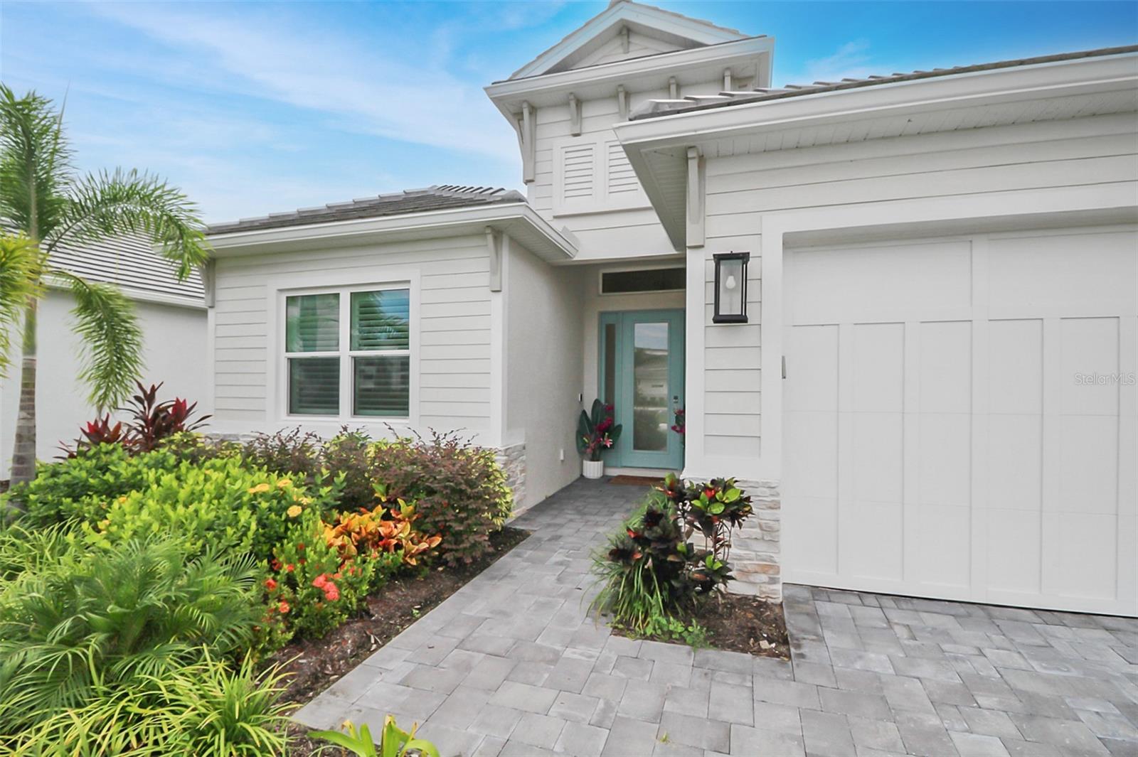 WATERCOLOR PLACE PH II - Residential Lease