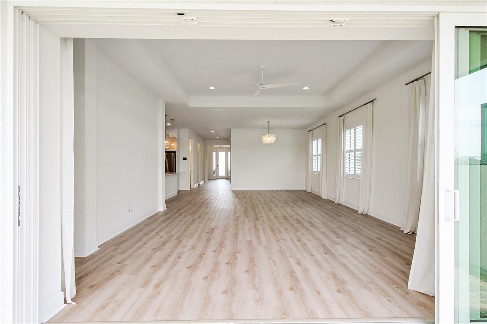 WATERCOLOR PLACE PH II - Residential Lease