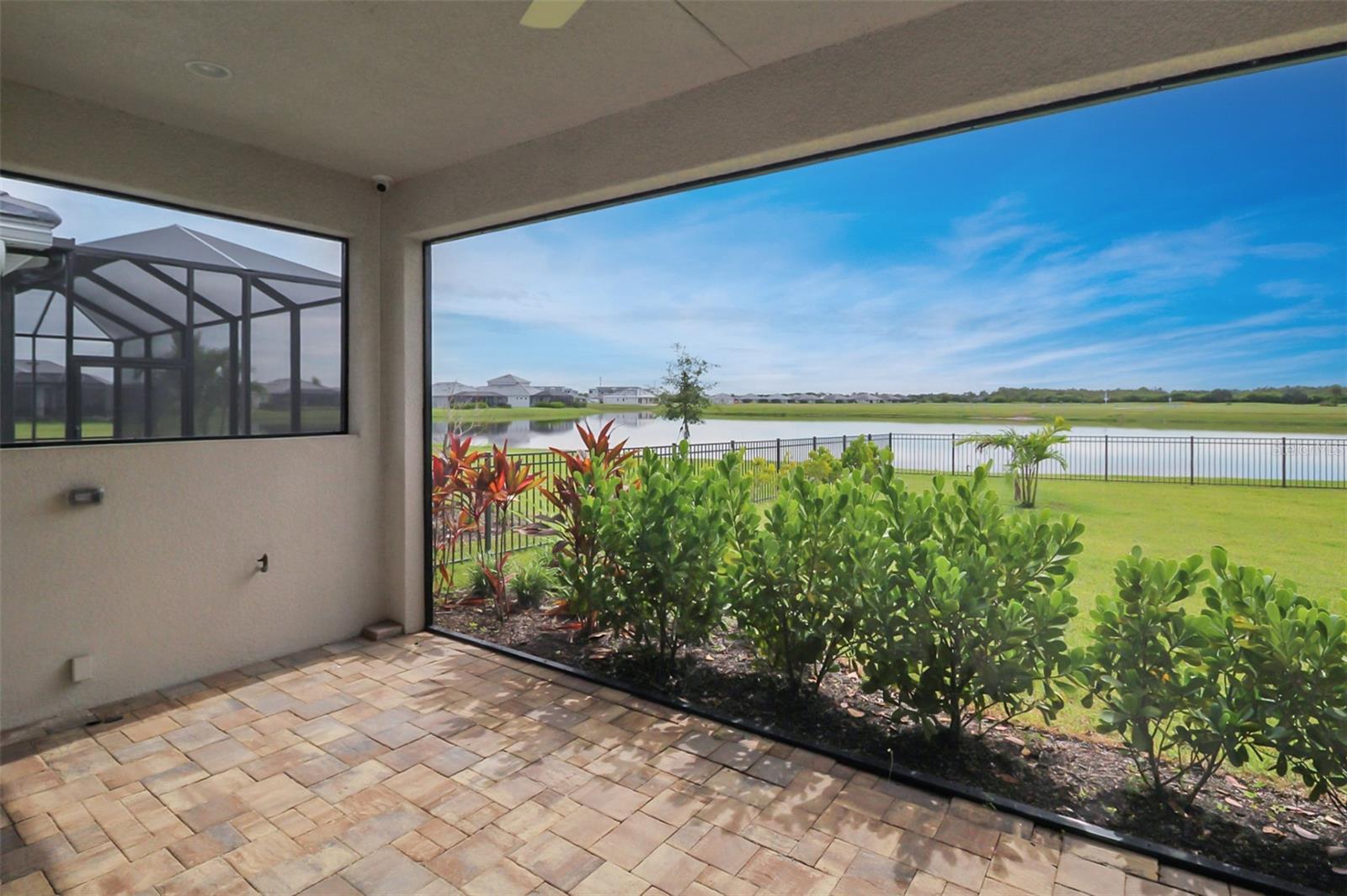 WATERCOLOR PLACE PH II - Residential Lease