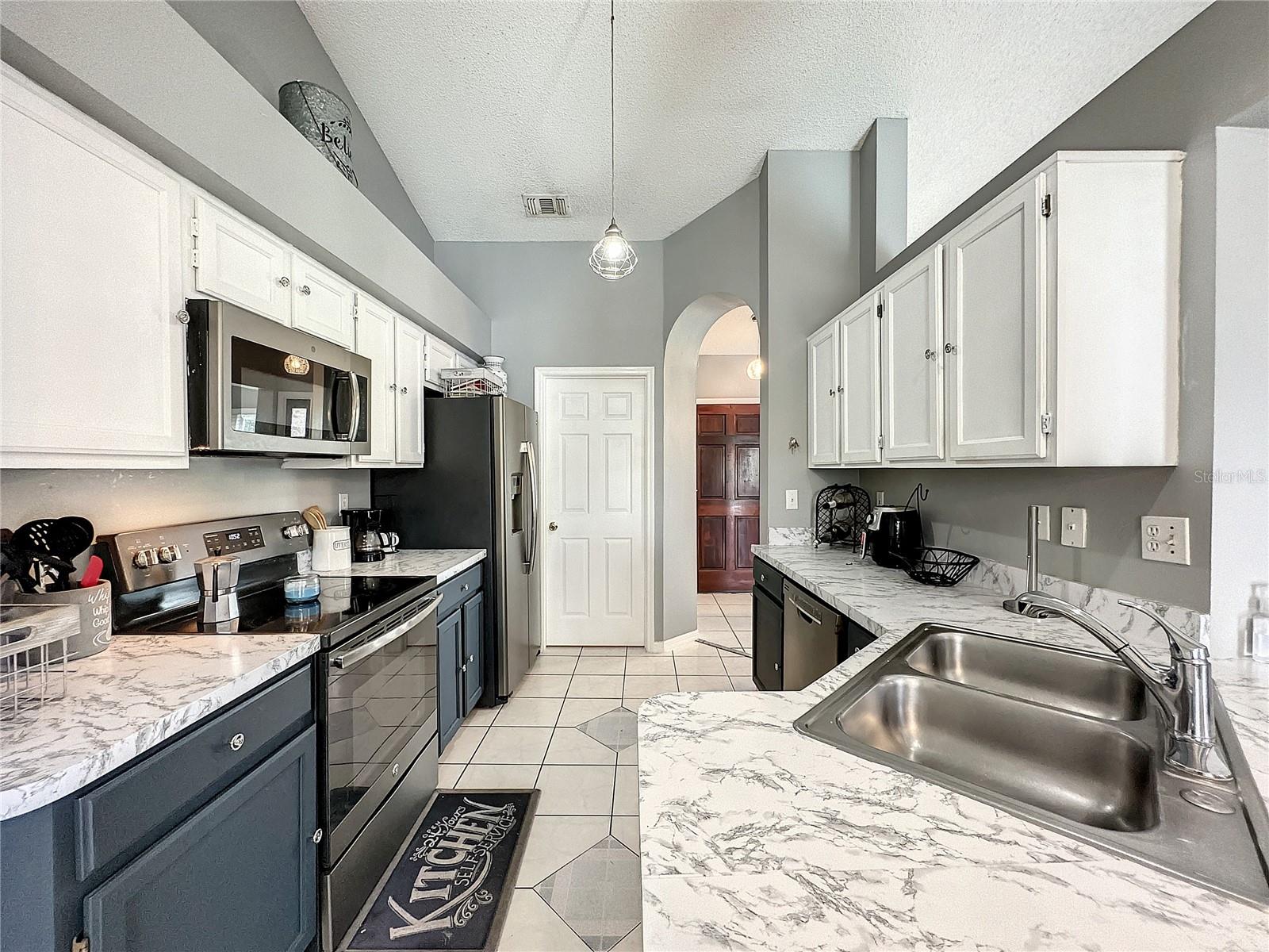 SUNRIDGE WOODS PH 02 - Residential