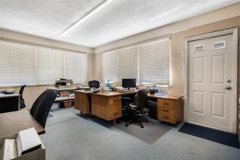 Tiny photo for 740 Lake Avenue, Clermont, FL 34711 (MLS # G5095405)