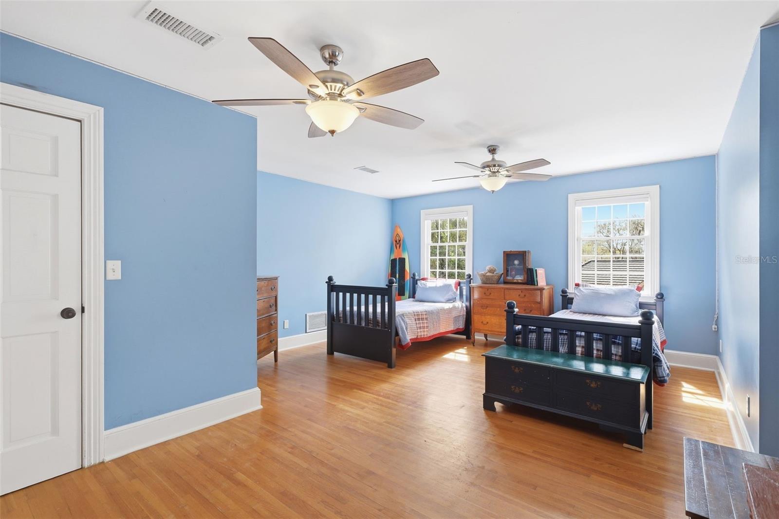 1730 - PINE TREE TERRACE - Residential