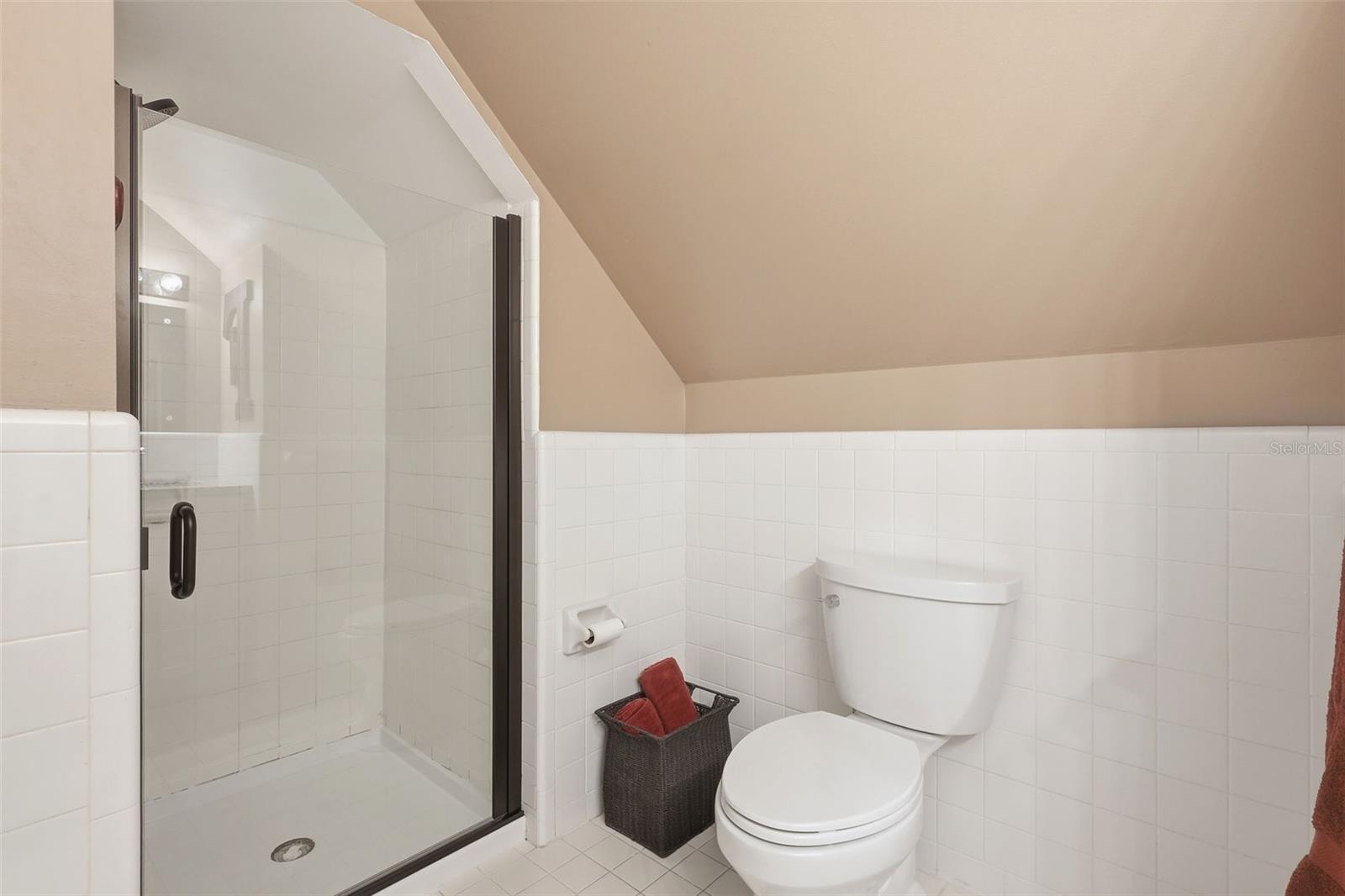 1730 - PINE TREE TERRACE - Residential