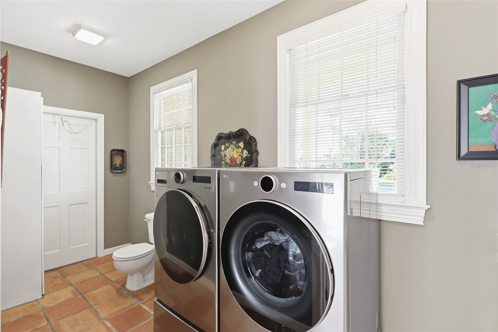 1730 - PINE TREE TERRACE - Residential