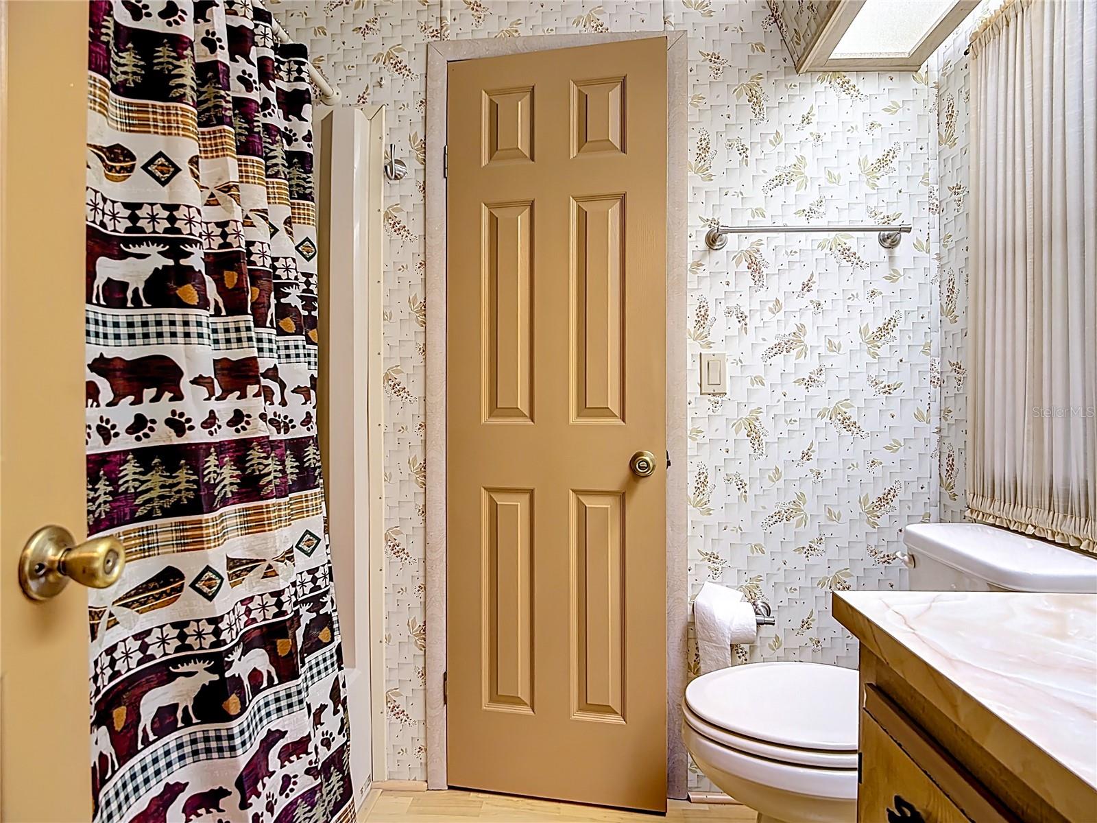 BROOKHAVEN VILLAGE FIRST ADD - Residential