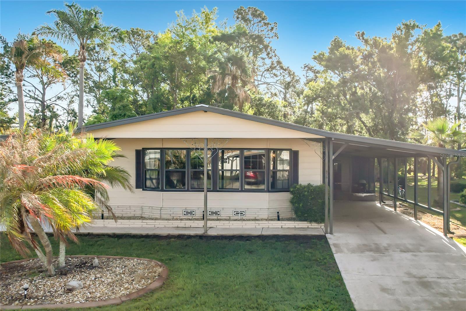 BROOKHAVEN VILLAGE FIRST ADD - Residential