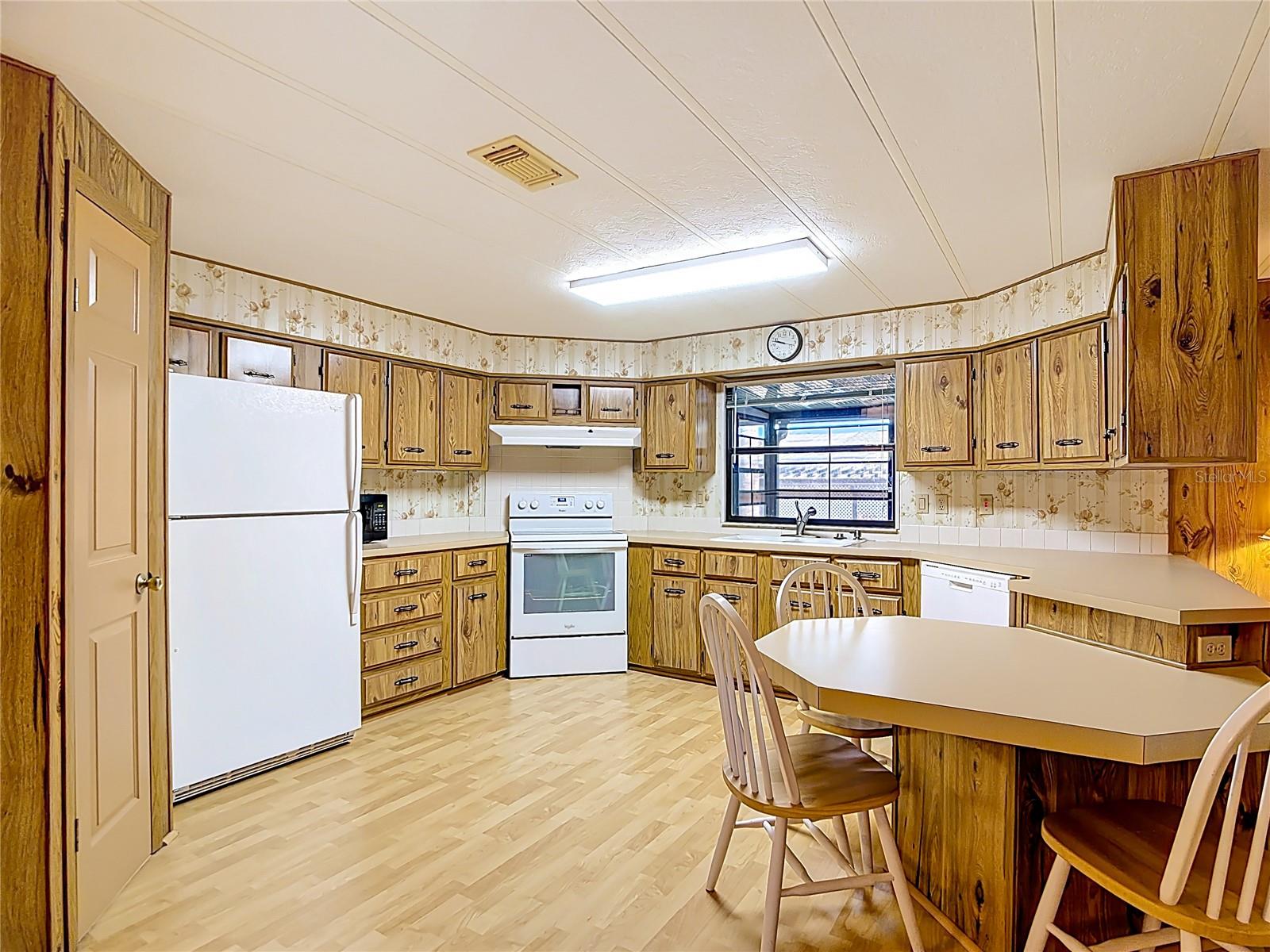 BROOKHAVEN VILLAGE FIRST ADD - Residential