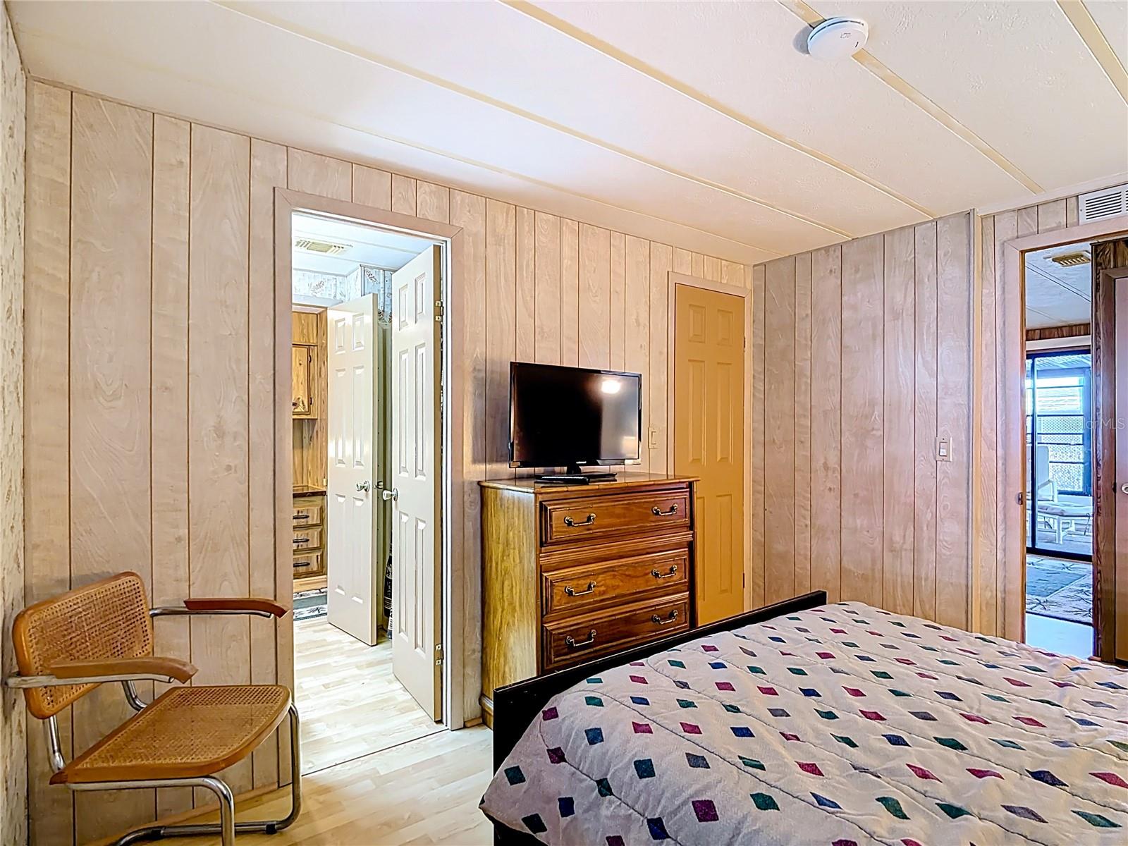 BROOKHAVEN VILLAGE FIRST ADD - Residential