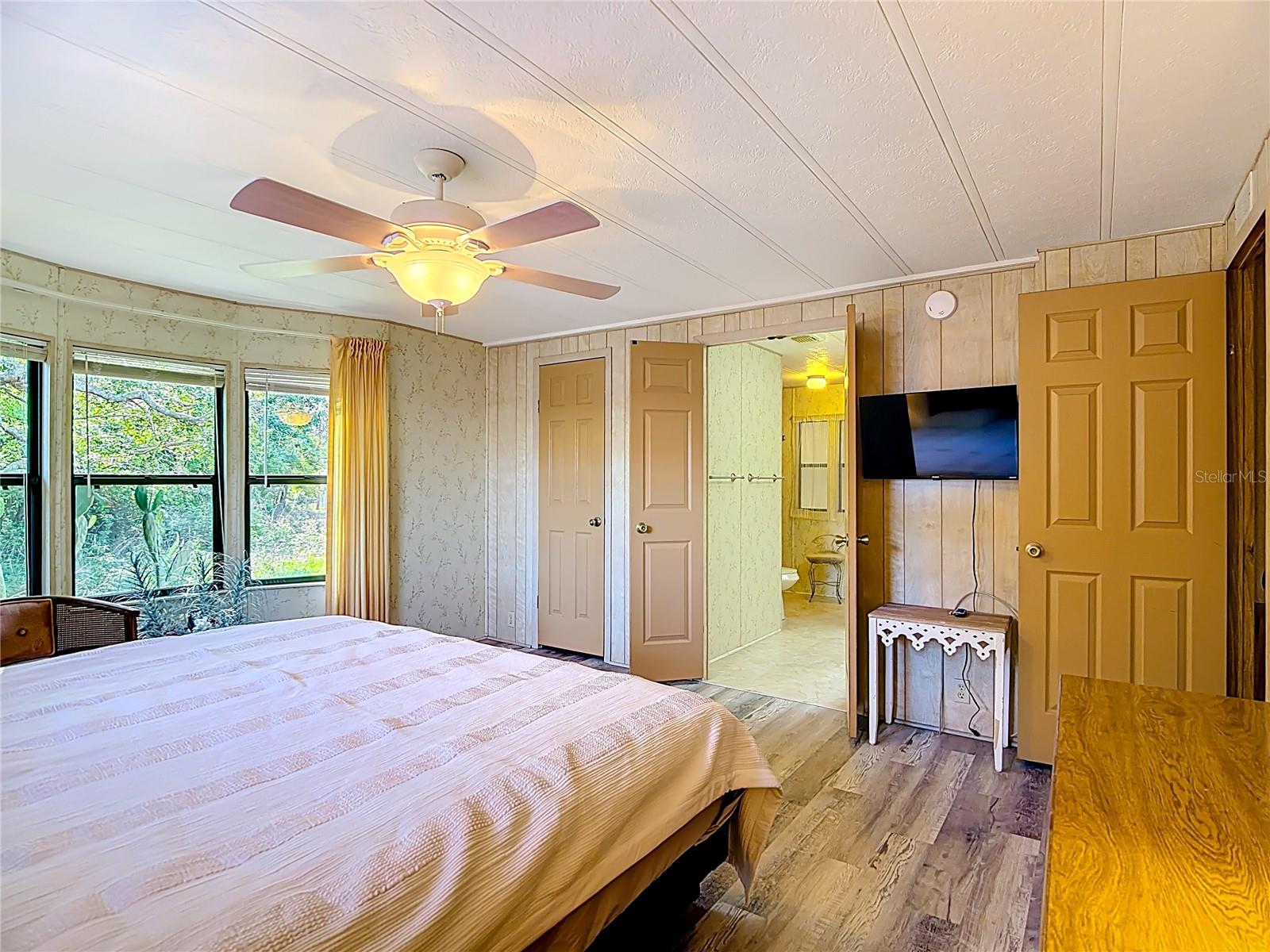 BROOKHAVEN VILLAGE FIRST ADD - Residential