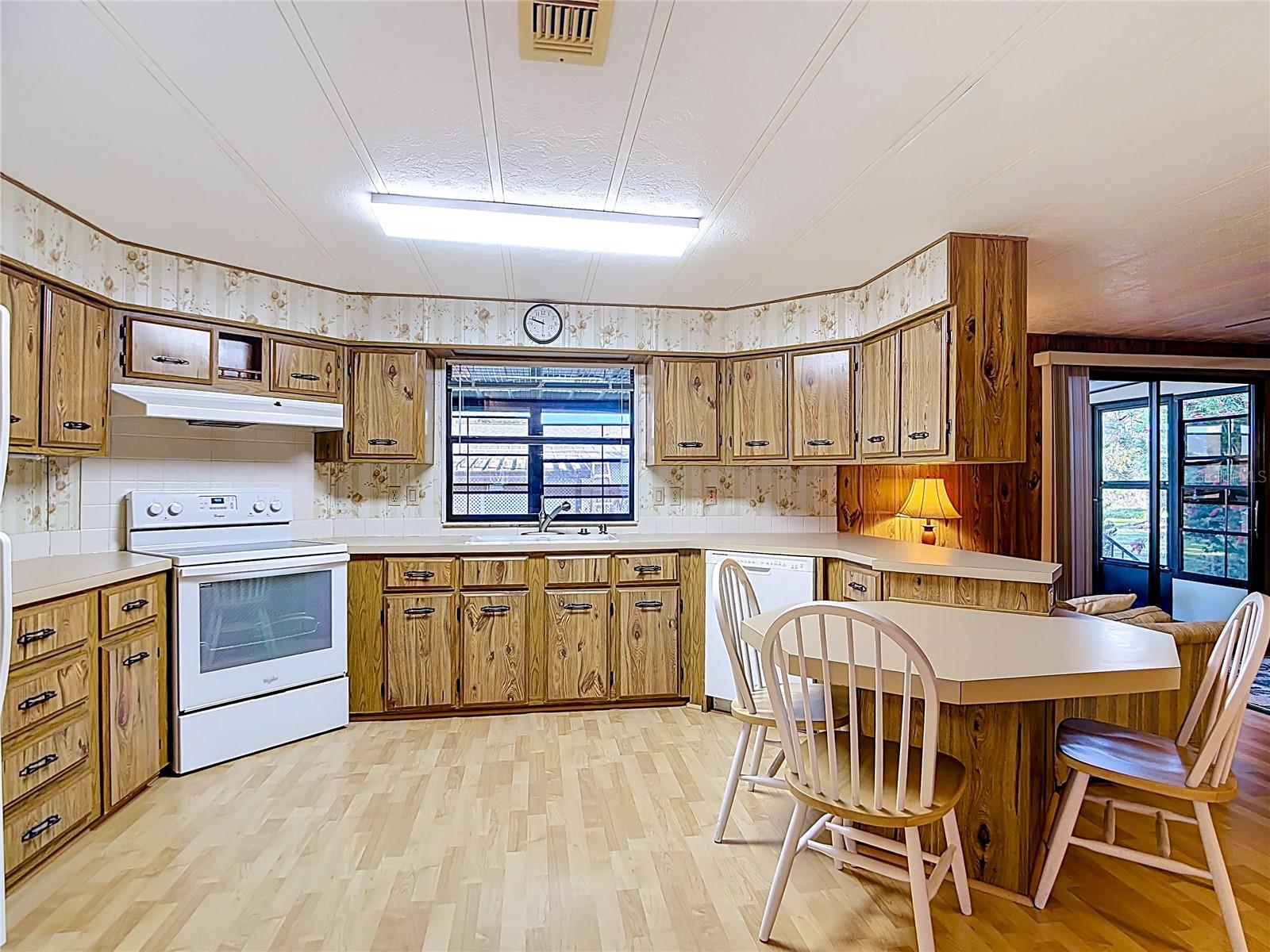 BROOKHAVEN VILLAGE FIRST ADD - Residential