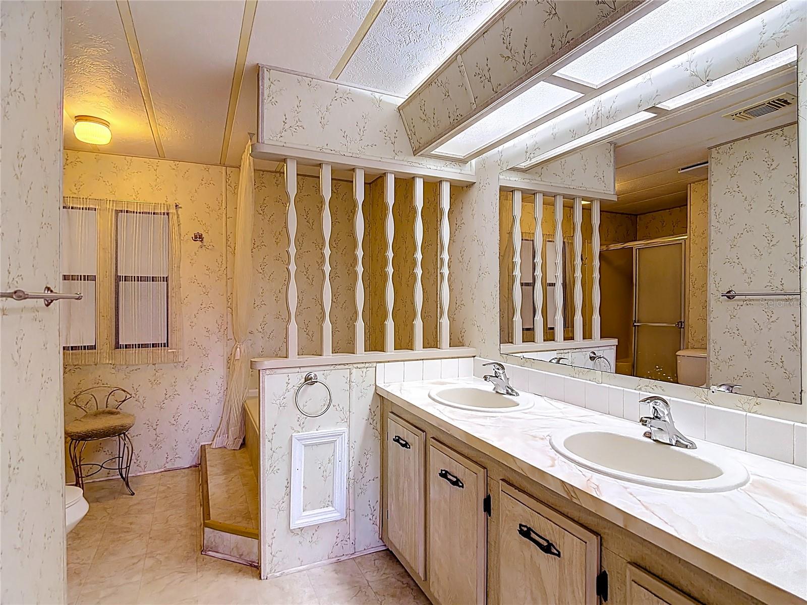 BROOKHAVEN VILLAGE FIRST ADD - Residential