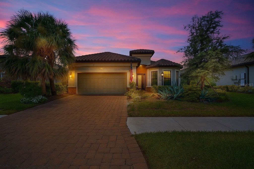 Photo of 5315 Cicerone Street, Sarasota, FL 34238 (MLS # A4661253)