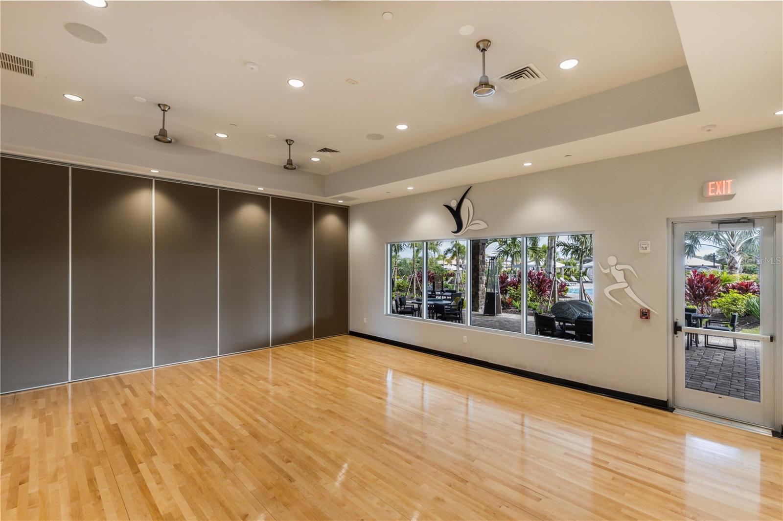 ESPLANADE ON PALMER RANCH - Residential
