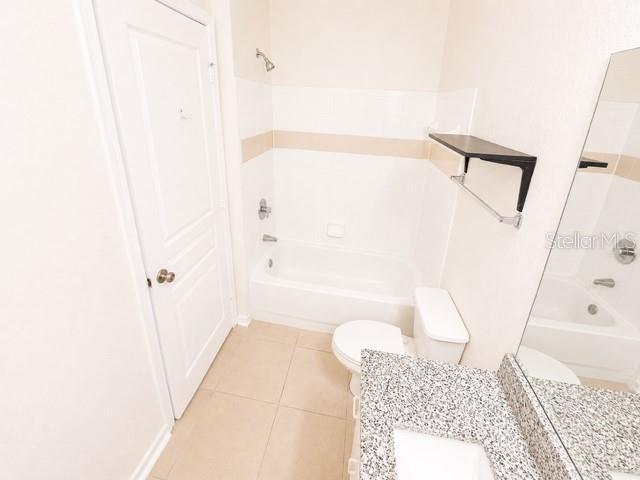 JADE AT TAMPA PALMS A CONDOMIN - Residential