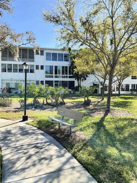 8080 112TH STREET 206 SEMINOLE FL 33772