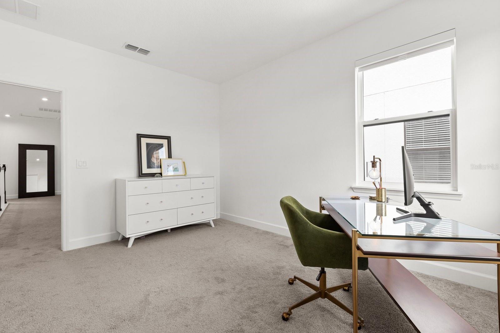 LANDINGS AT HAWKS CREST - Residential