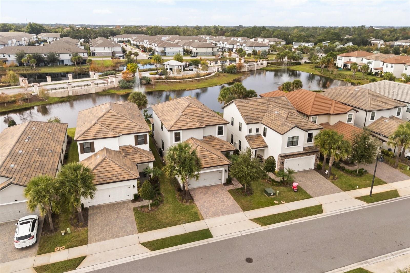 LANDINGS AT HAWKS CREST - Residential