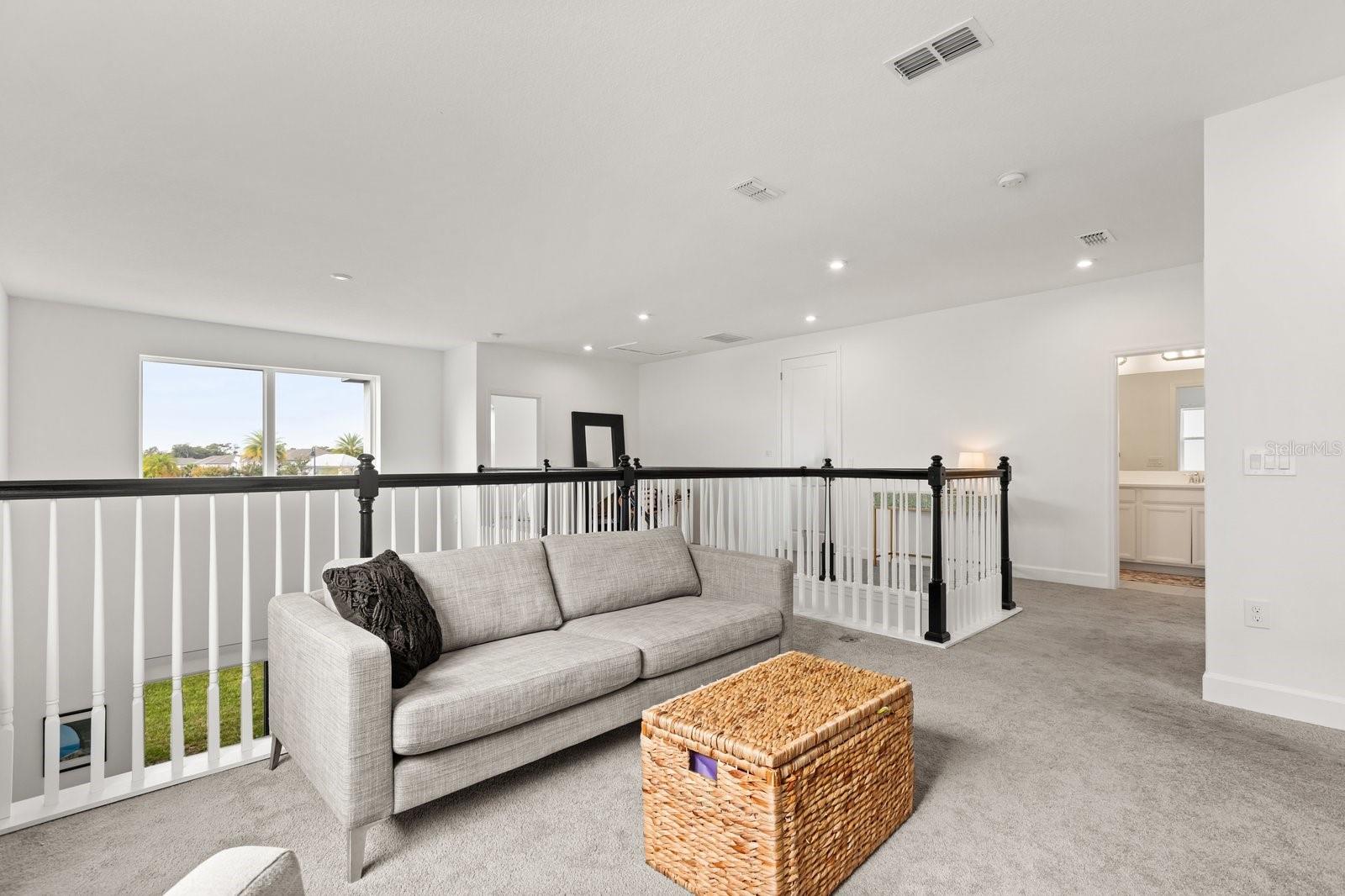 LANDINGS AT HAWKS CREST - Residential