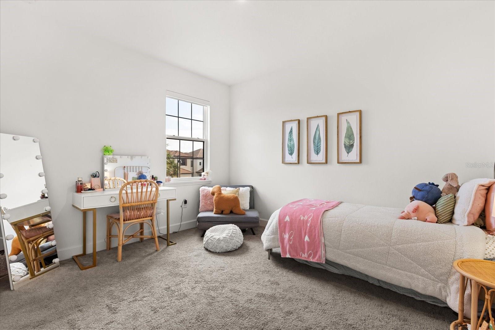 LANDINGS AT HAWKS CREST - Residential