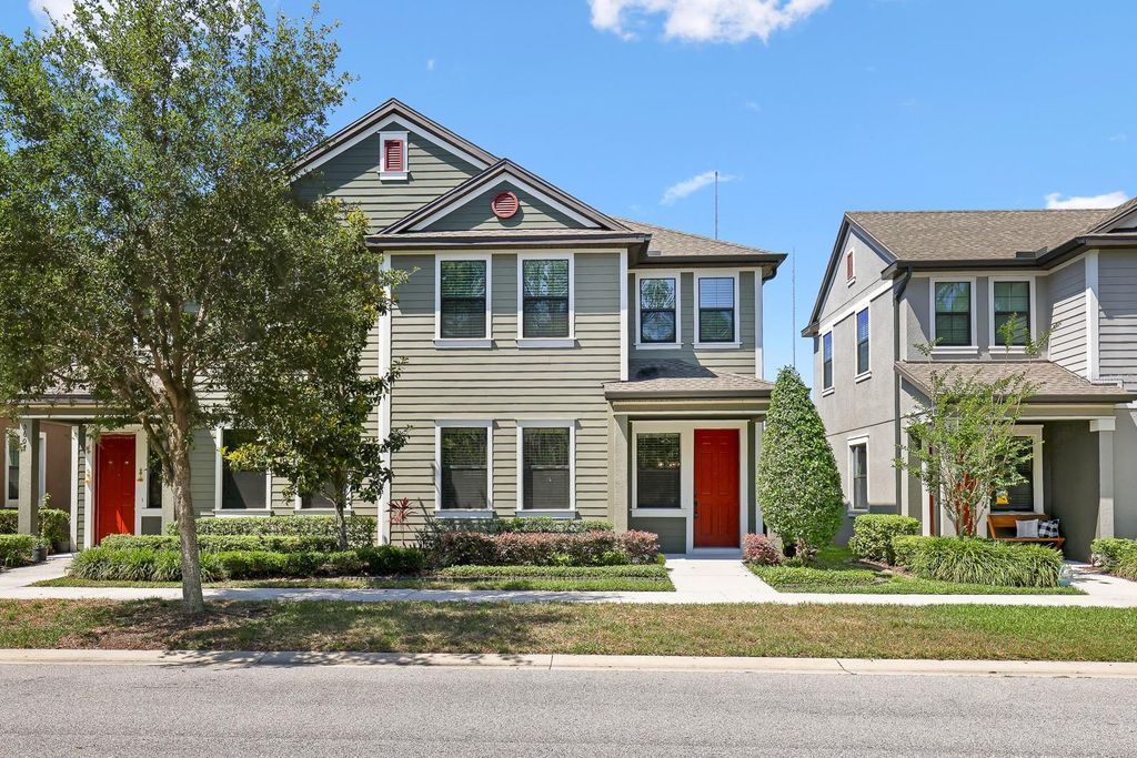 Photo of 5605 Kingsley Corner Way, Lithia, FL 33547 (MLS # TB8503028)