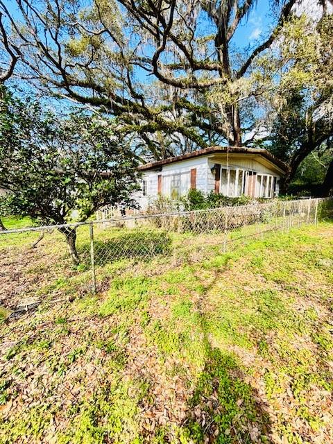 NORTH-SUTH CENTERLINE - Residential