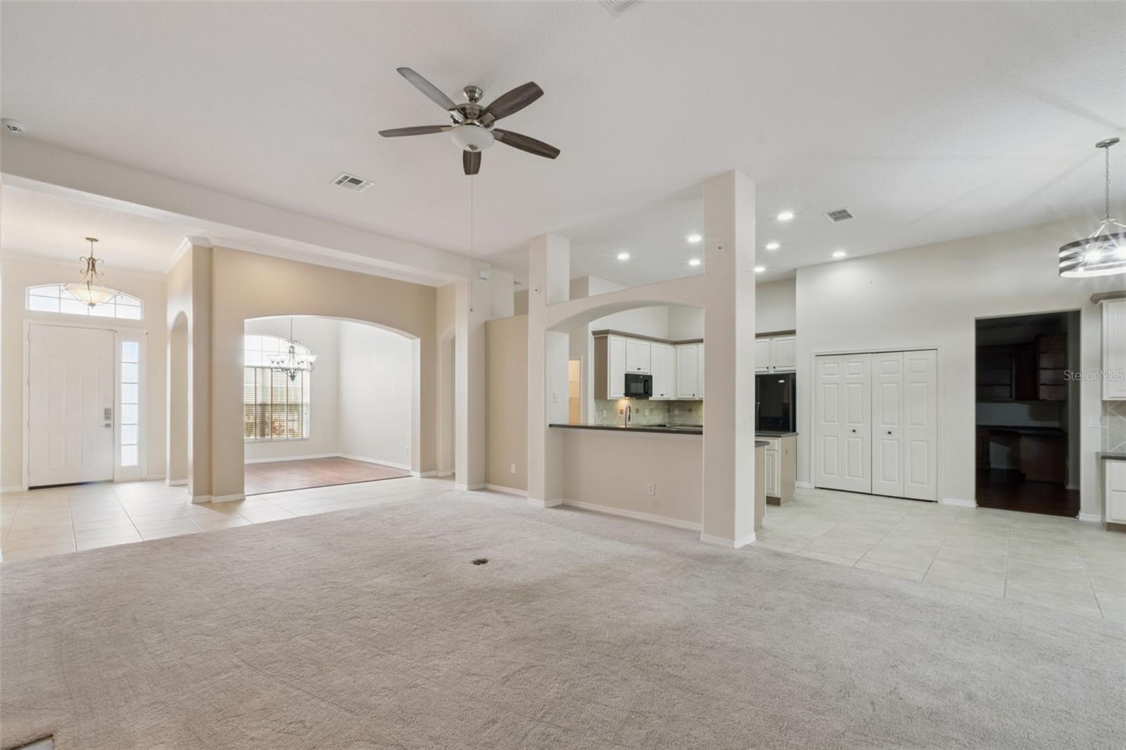 ROCK SPRINGS RIDGE - Residential