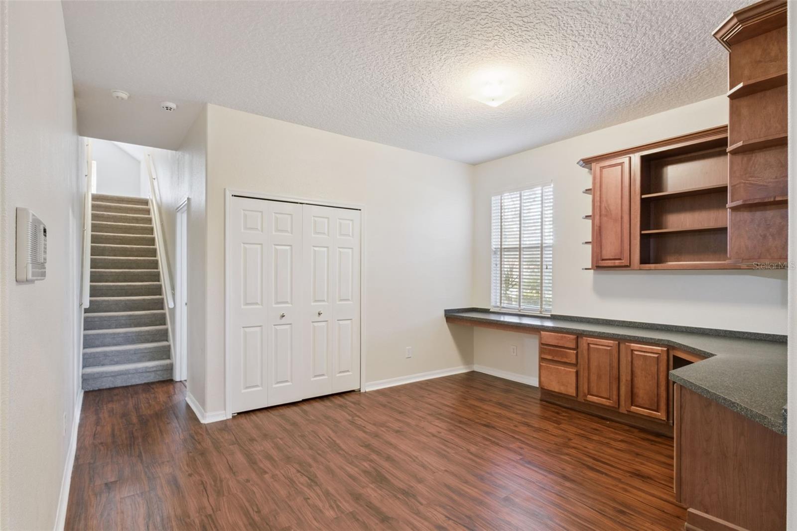 ROCK SPRINGS RIDGE - Residential