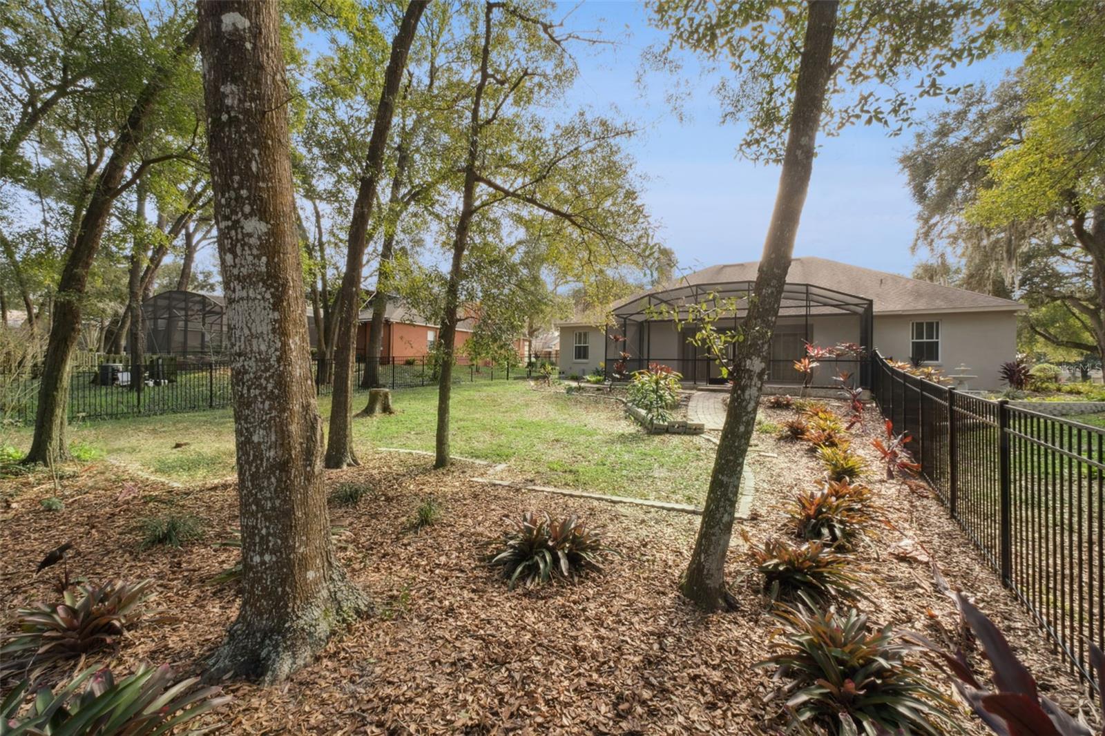 ROCK SPRINGS RIDGE - Residential