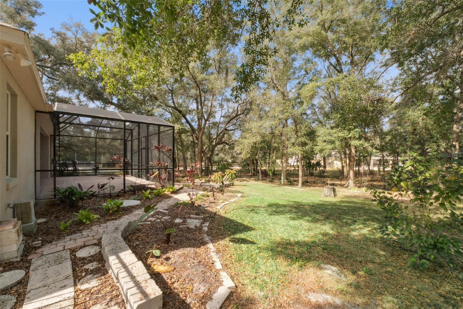 ROCK SPRINGS RIDGE - Residential