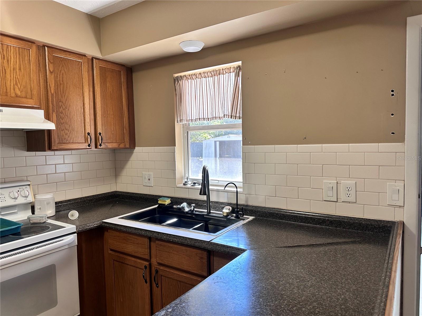 OAK HILL - Residential