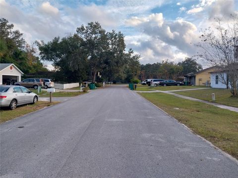 Tiny photo for 2733 E Dellwood Drive, Eustis, FL 32726 (MLS # O6369719)