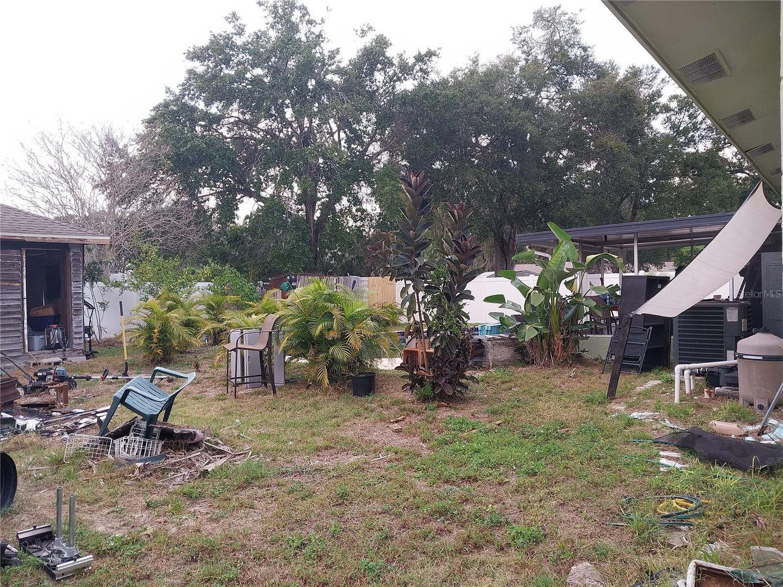 EUSTIS LAKE JOANNA HEIGHTS - Residential