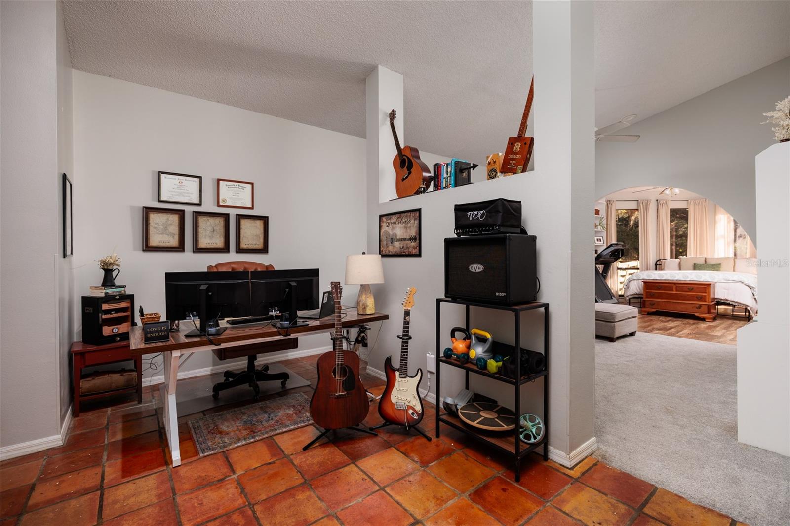 SWEETWATER POINTE - Residential