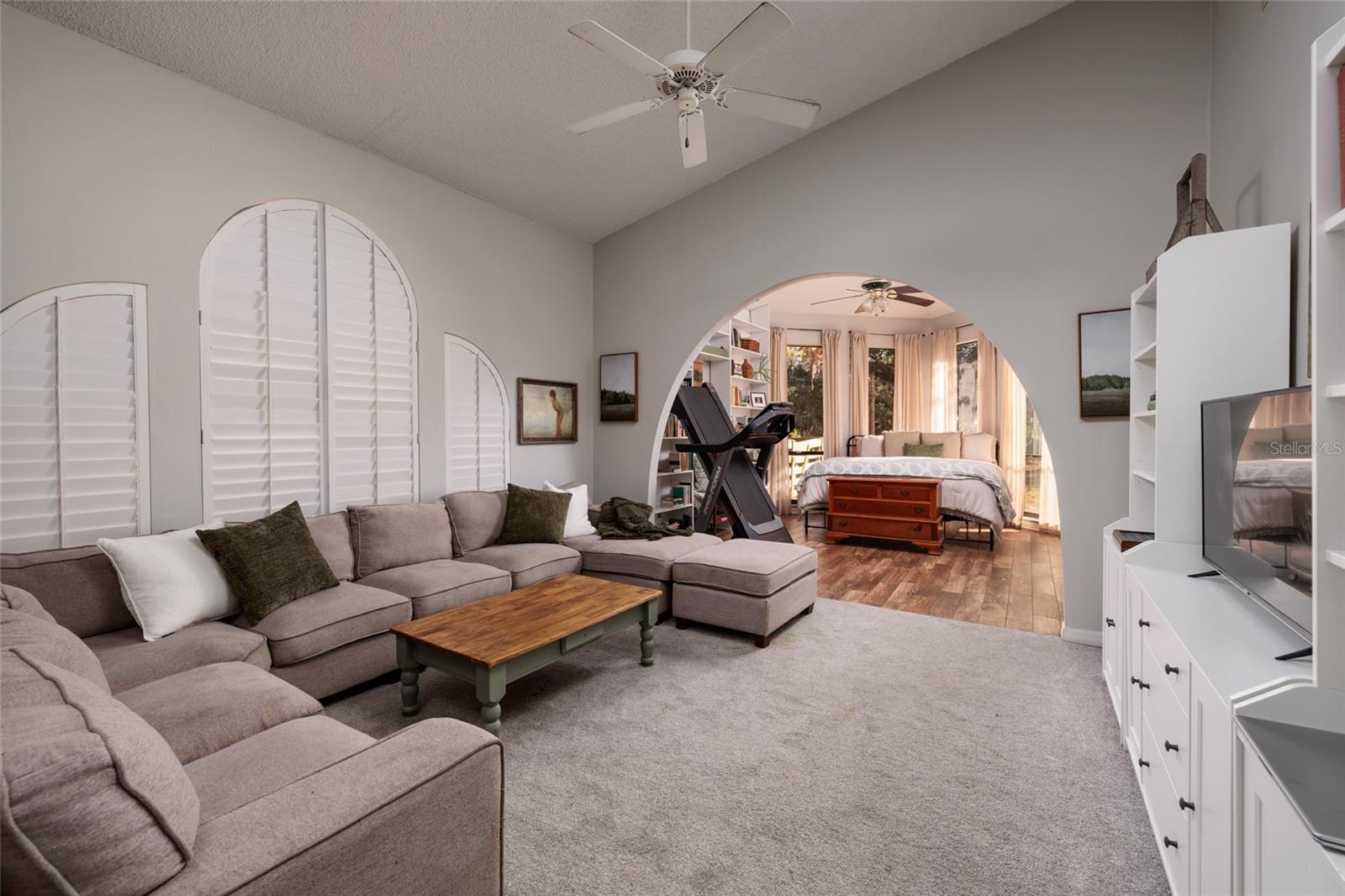 SWEETWATER POINTE - Residential