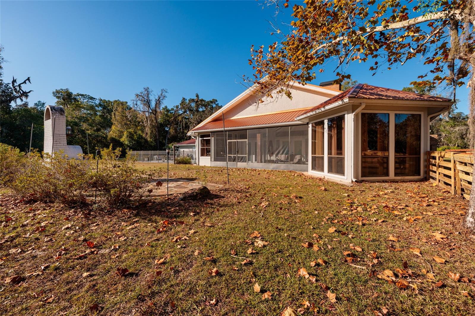 SWEETWATER POINTE - Residential