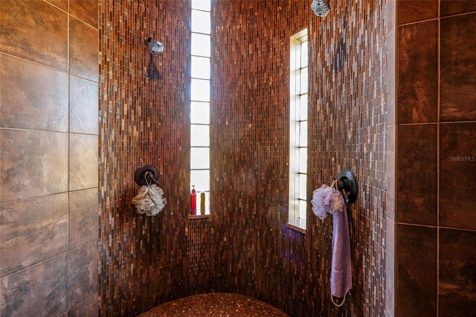 SWEETWATER POINTE - Residential